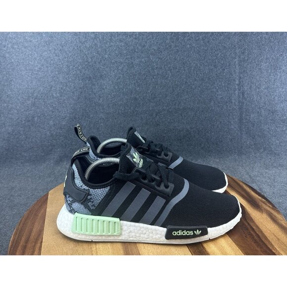 Adidas NMD R1 Snakeskin Men's Size 10 Black Green Sneakers Shoes Casual FW5323 - Picture 1 of 11